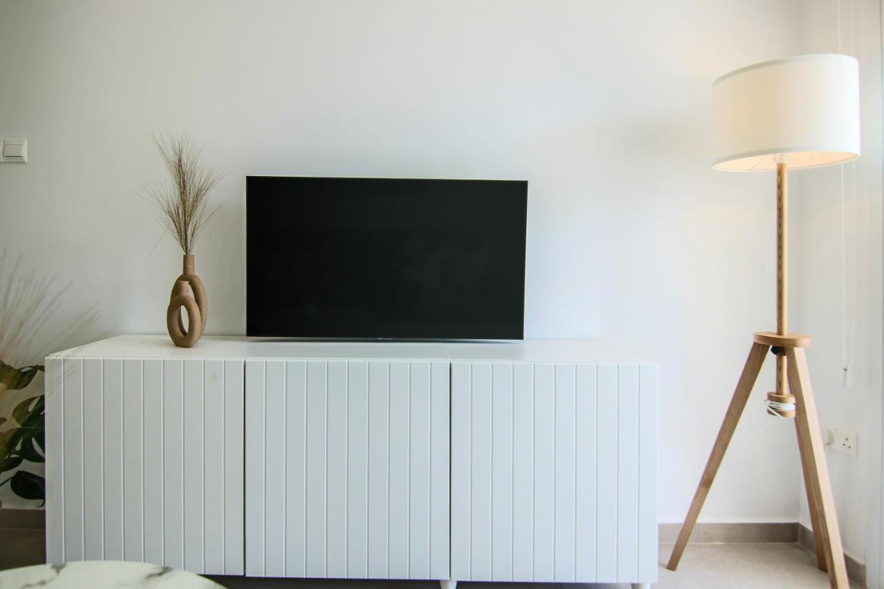 Apartament Phaedrus Living: Seaview Luxury Flat Limnaria 114 *